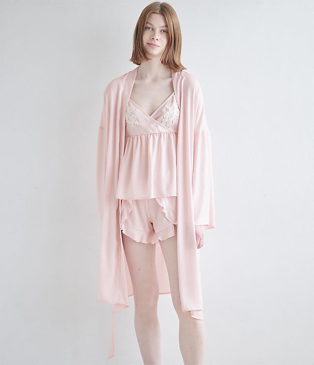 PEACH JOHN_モチーフレースサテンラウンジ3点セット_商品写真