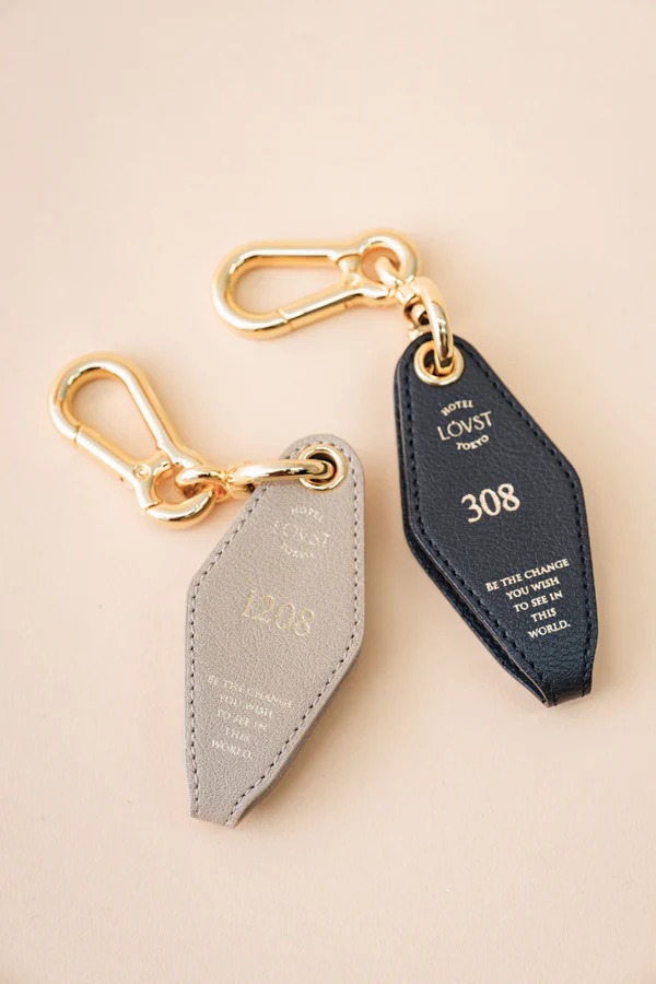 LOVST TOKYO_Apple Room Key