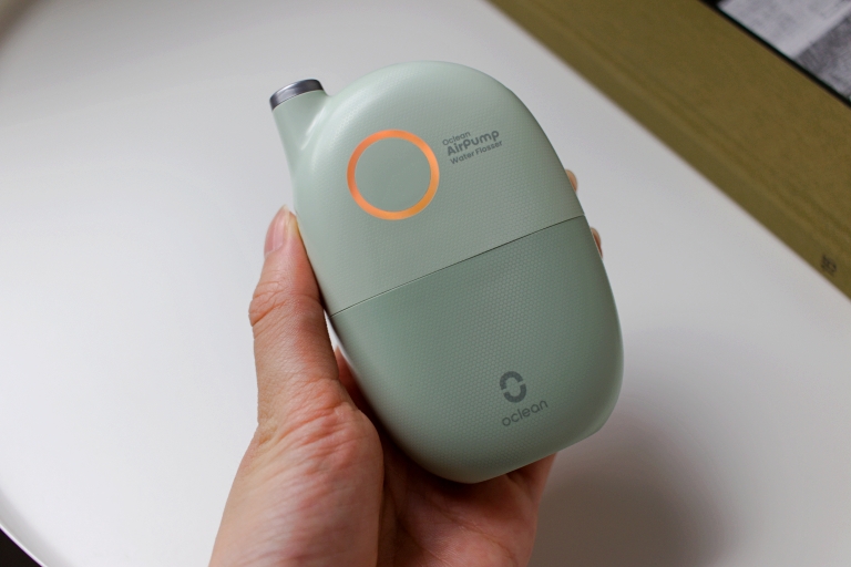 Oclean AirPump A10_電源ボタンを押した